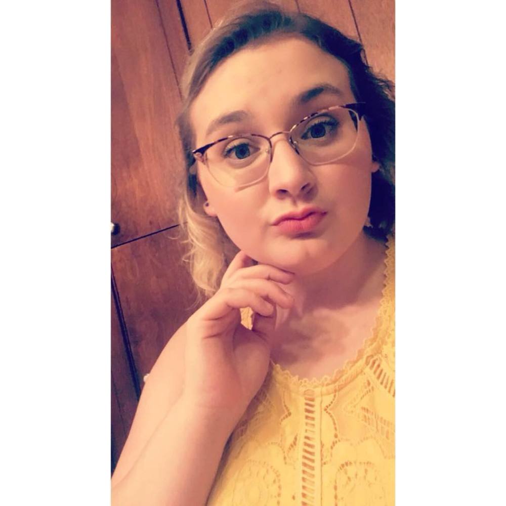 Meet your Posher, Vanessa